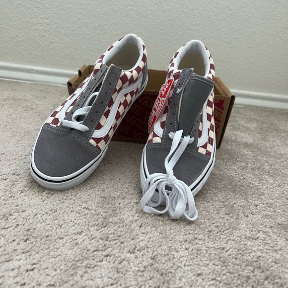 New Old Skool Checkerboard Vans - Picture 7 of 14